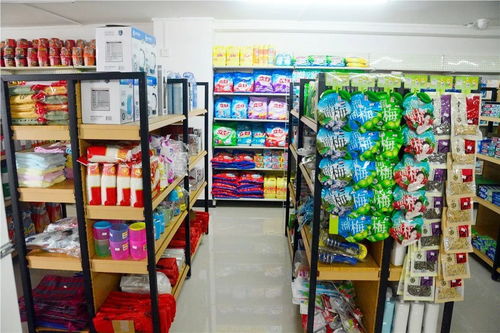 錦繡嘉園大型超市開業(yè)盛況 日用百貨促銷火爆，市民熱情高漲